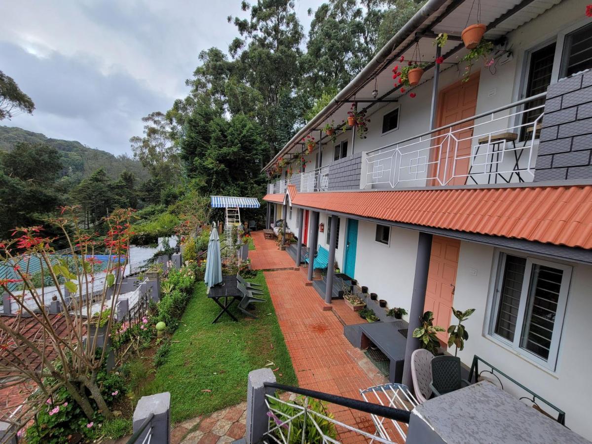 אוטי Reflections Guest House מראה חיצוני תמונה
