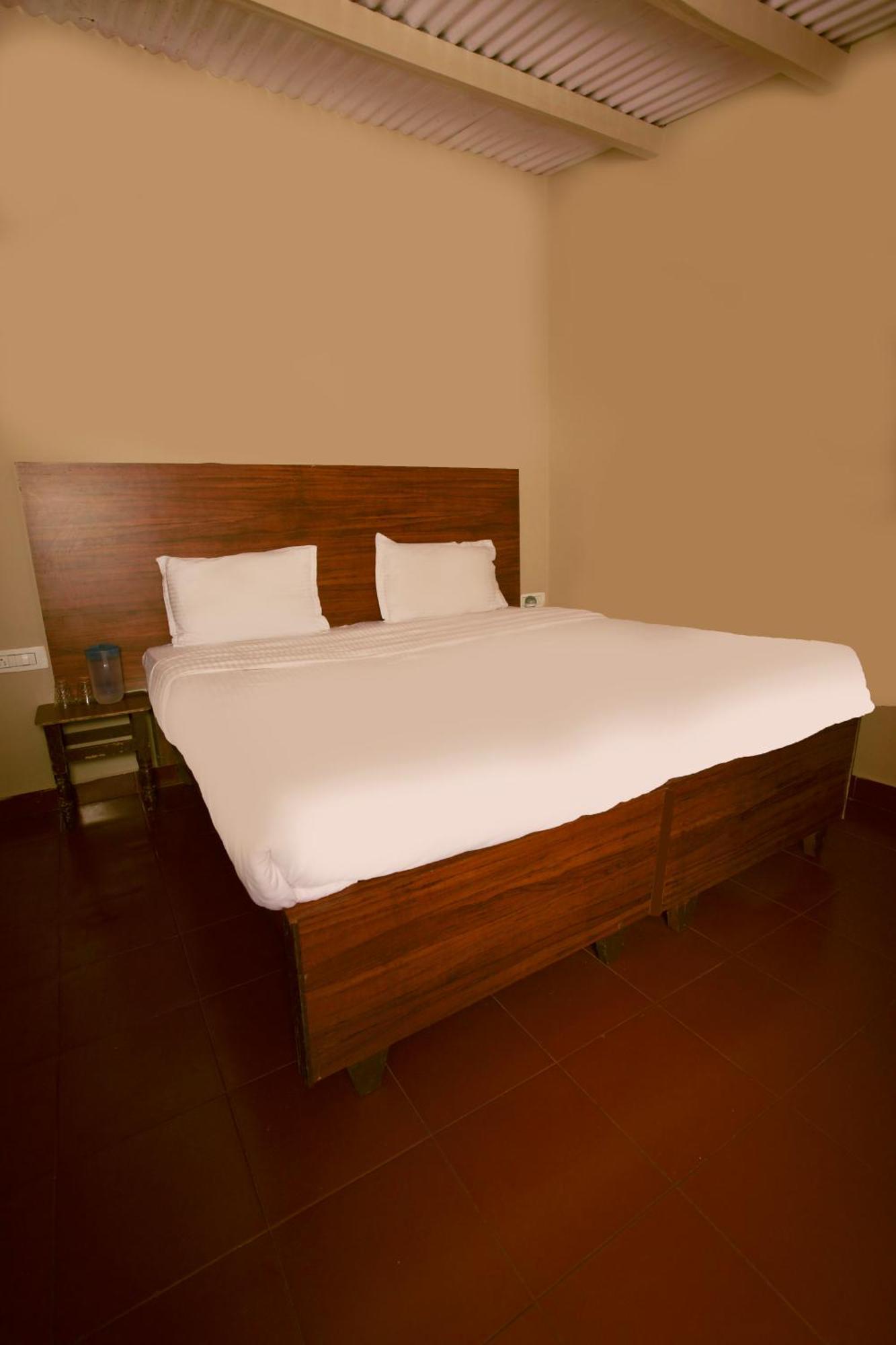 אוטי Reflections Guest House מראה חיצוני תמונה