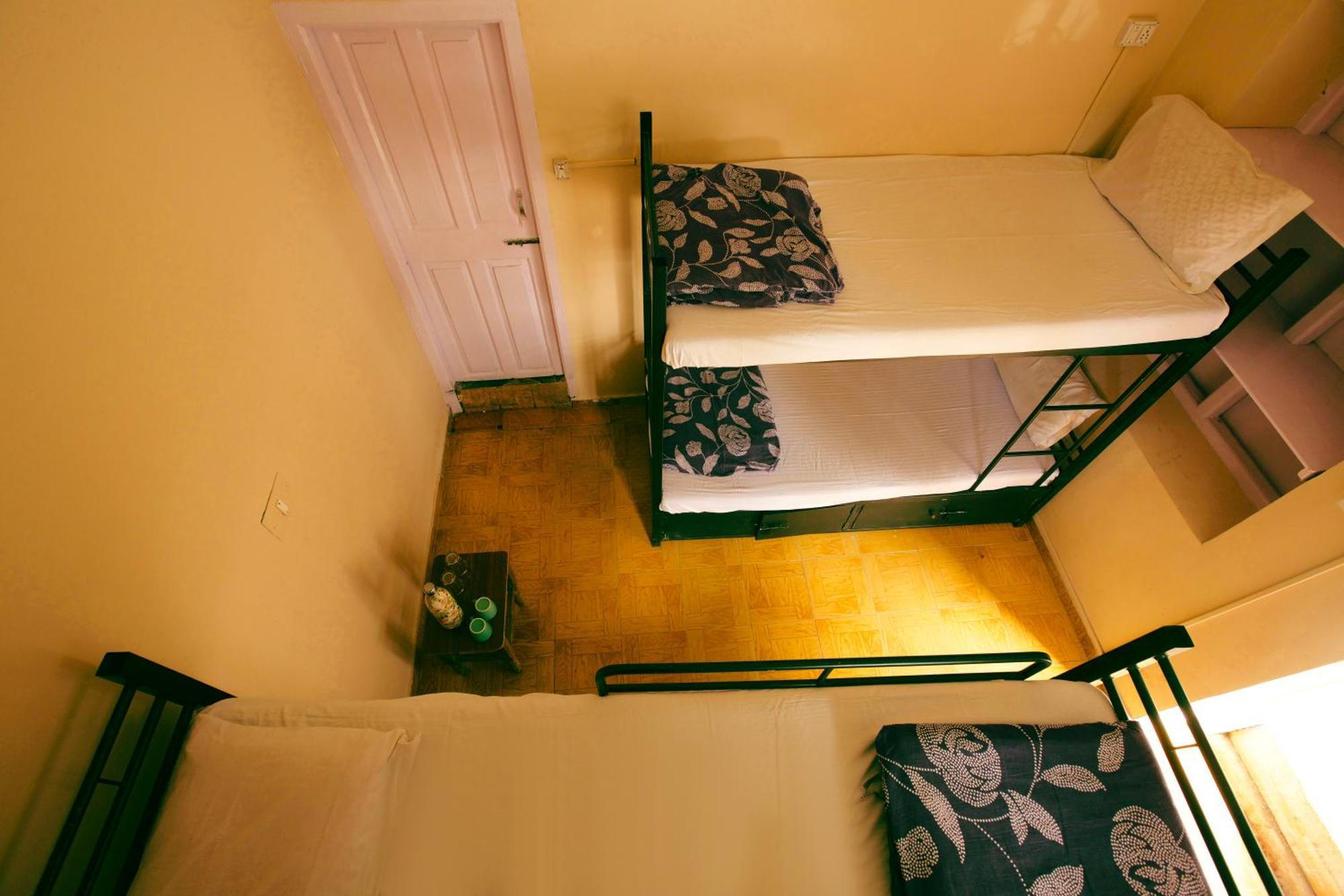 אוטי Reflections Guest House מראה חיצוני תמונה