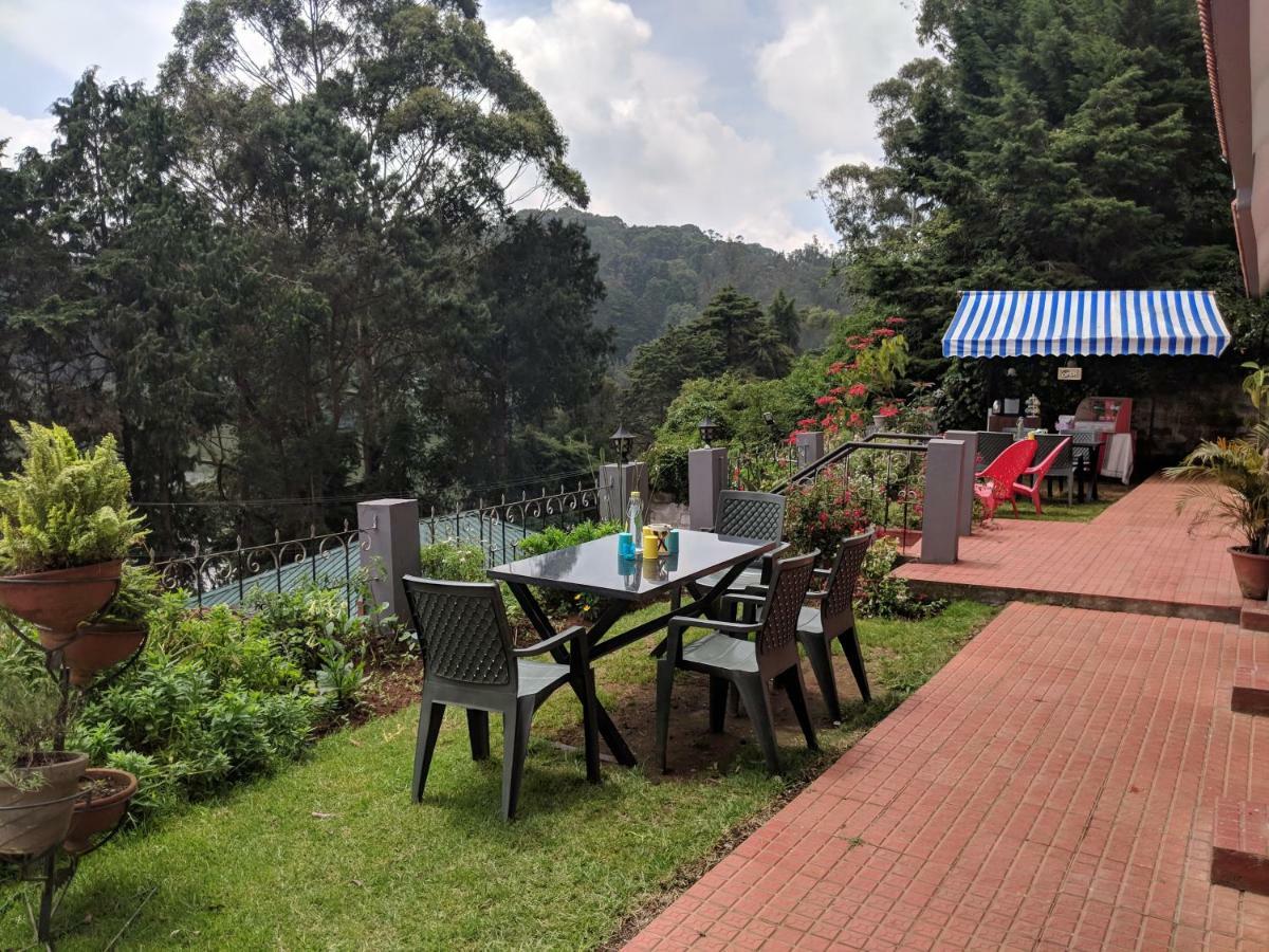 אוטי Reflections Guest House מראה חיצוני תמונה