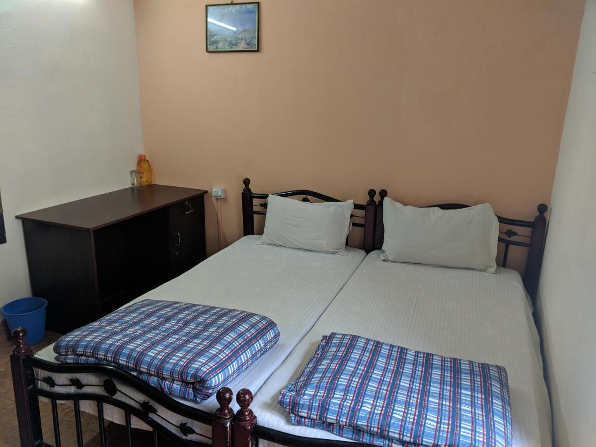 אוטי Reflections Guest House מראה חיצוני תמונה